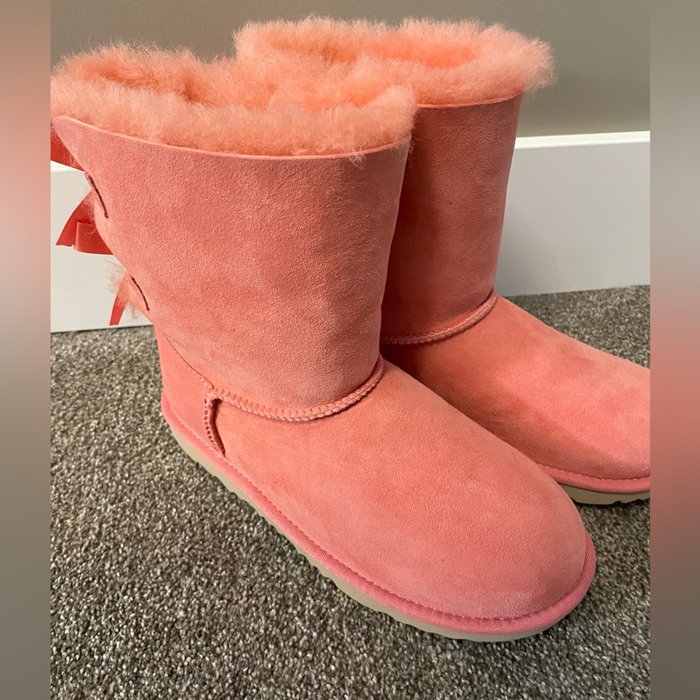 Ladies Uggs